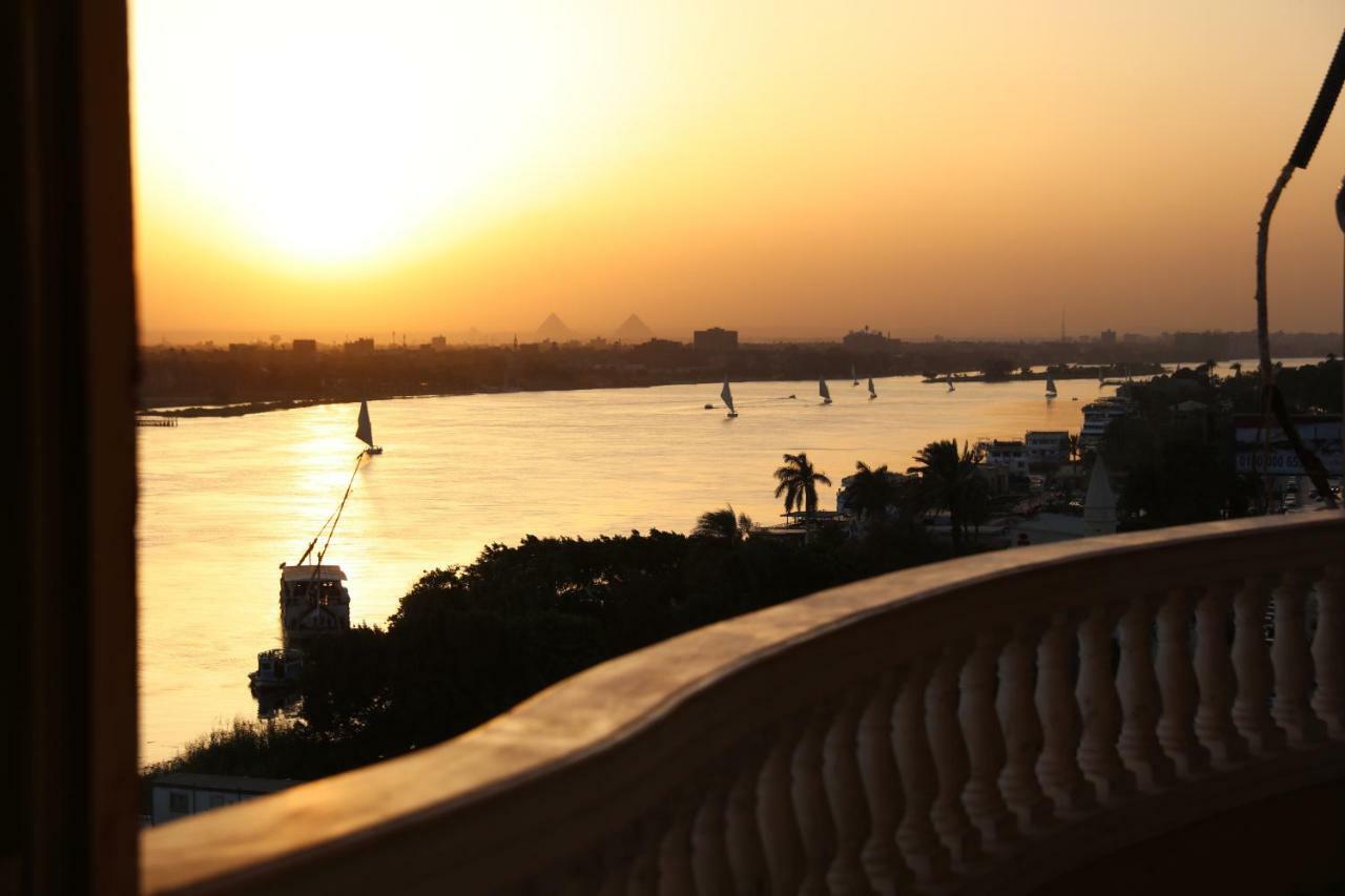 Maadi, Direct Nile River View From All Rooms Kairo Eksteriør billede